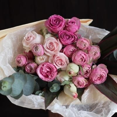 ピンク系ブーケ風花束（長さS12本）｜幸せ波動バラの花束通販