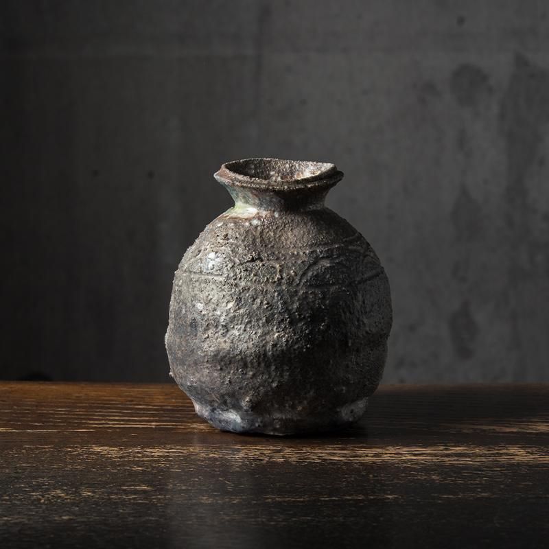 弓形陶器花入れ 横長さ34cm 弓形陶器花入れ 横長さ34cm