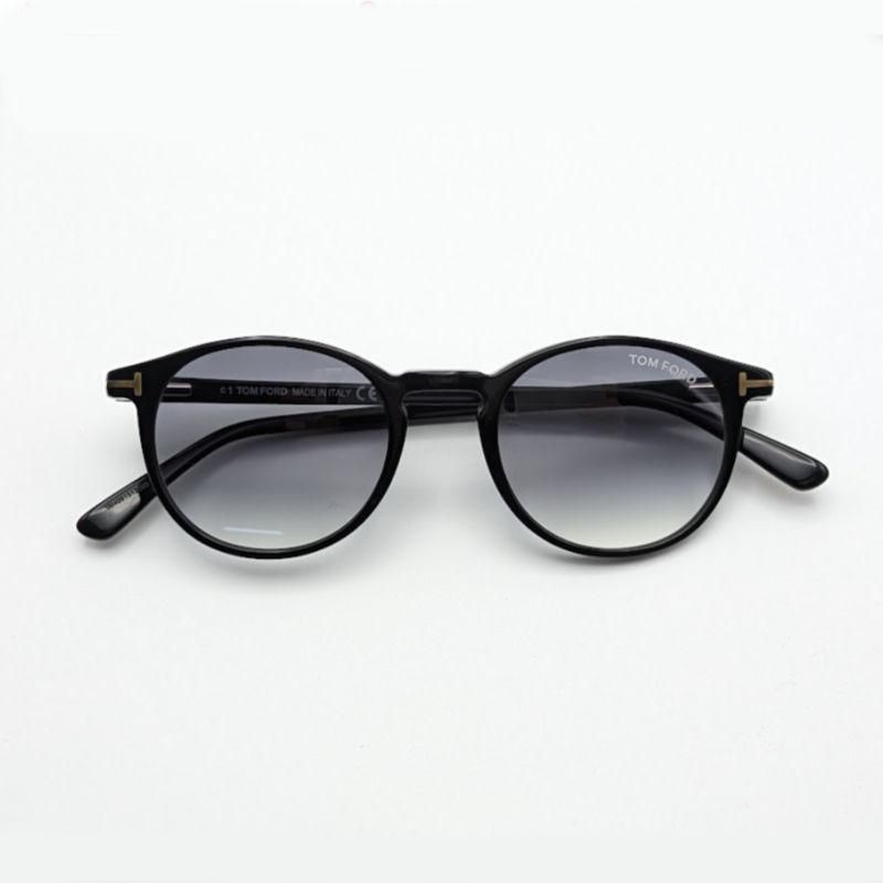 トムフォード TOM FORD Andrea-02 TF539(FT0539 ) 01B - ブランド