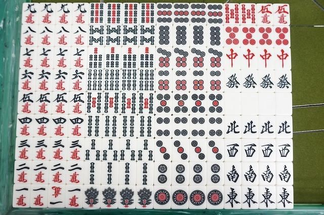 2/8 値下げしました！ 全自動麻雀卓 ユニティ Aじゃん （かきぬまC型