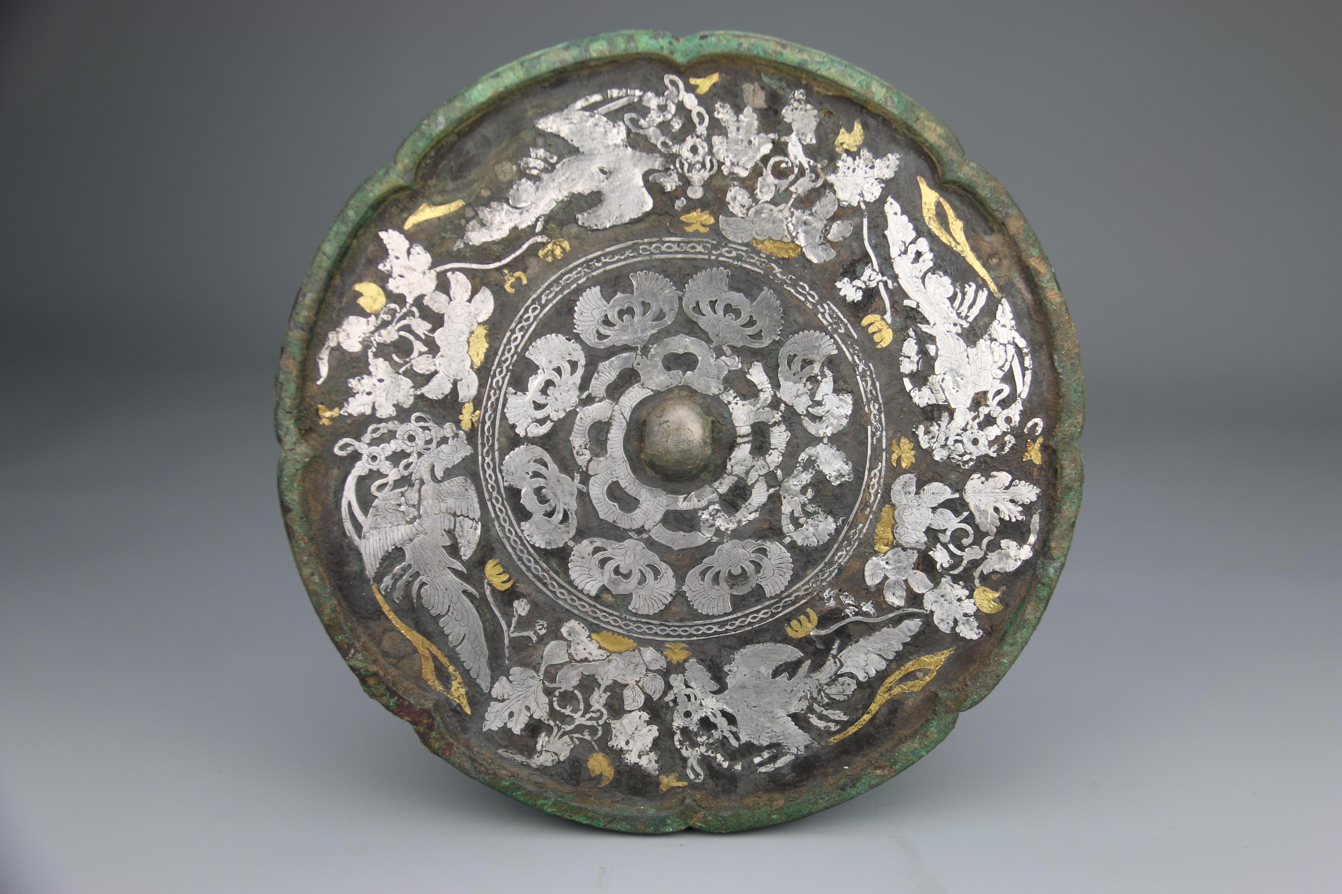 文博日历丨大唐高定化妆镜，用它照完颜值+1