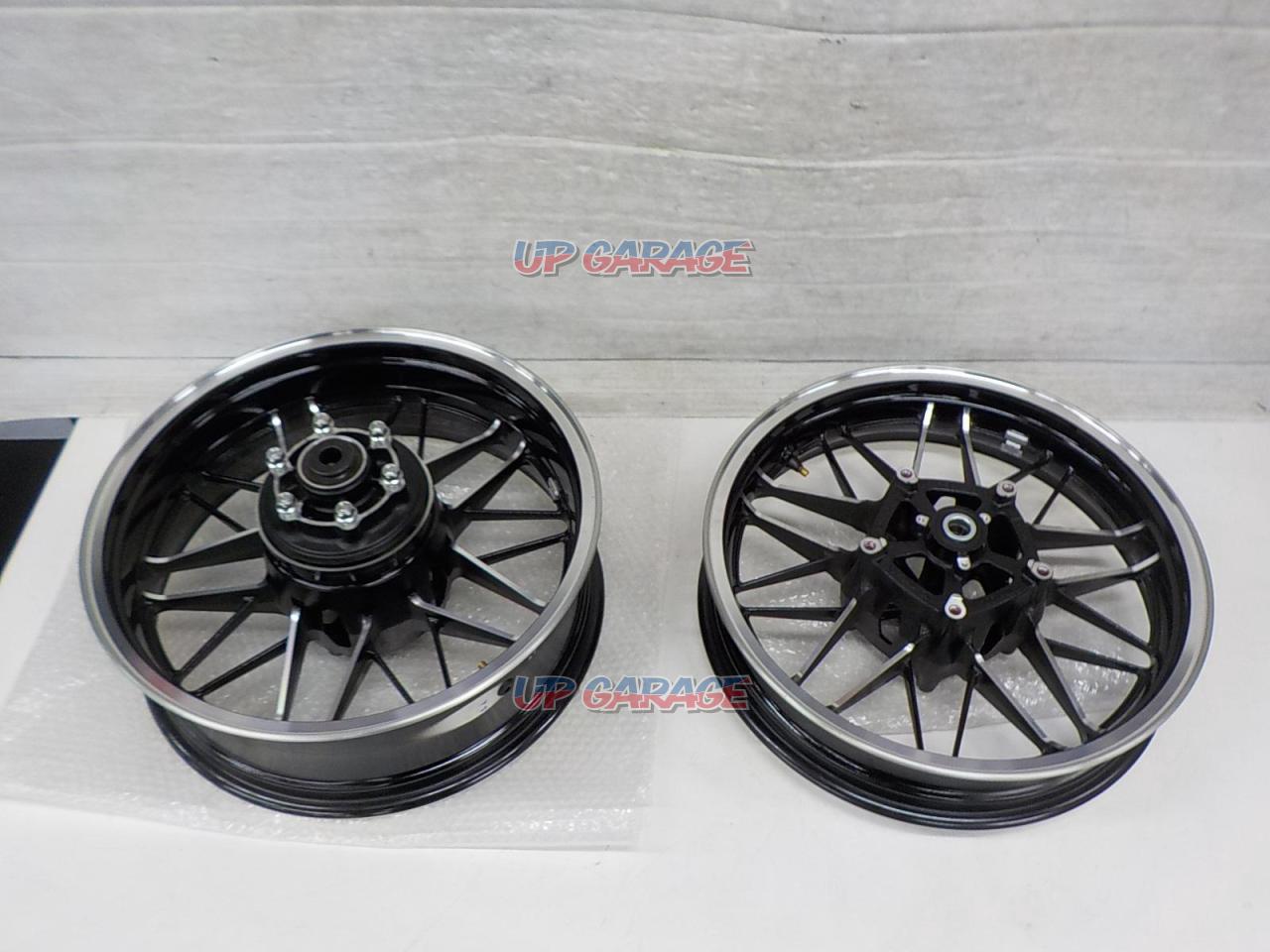 再出品！Z900RS 50th 純正ホイール前後セット（スプロケット付） 再