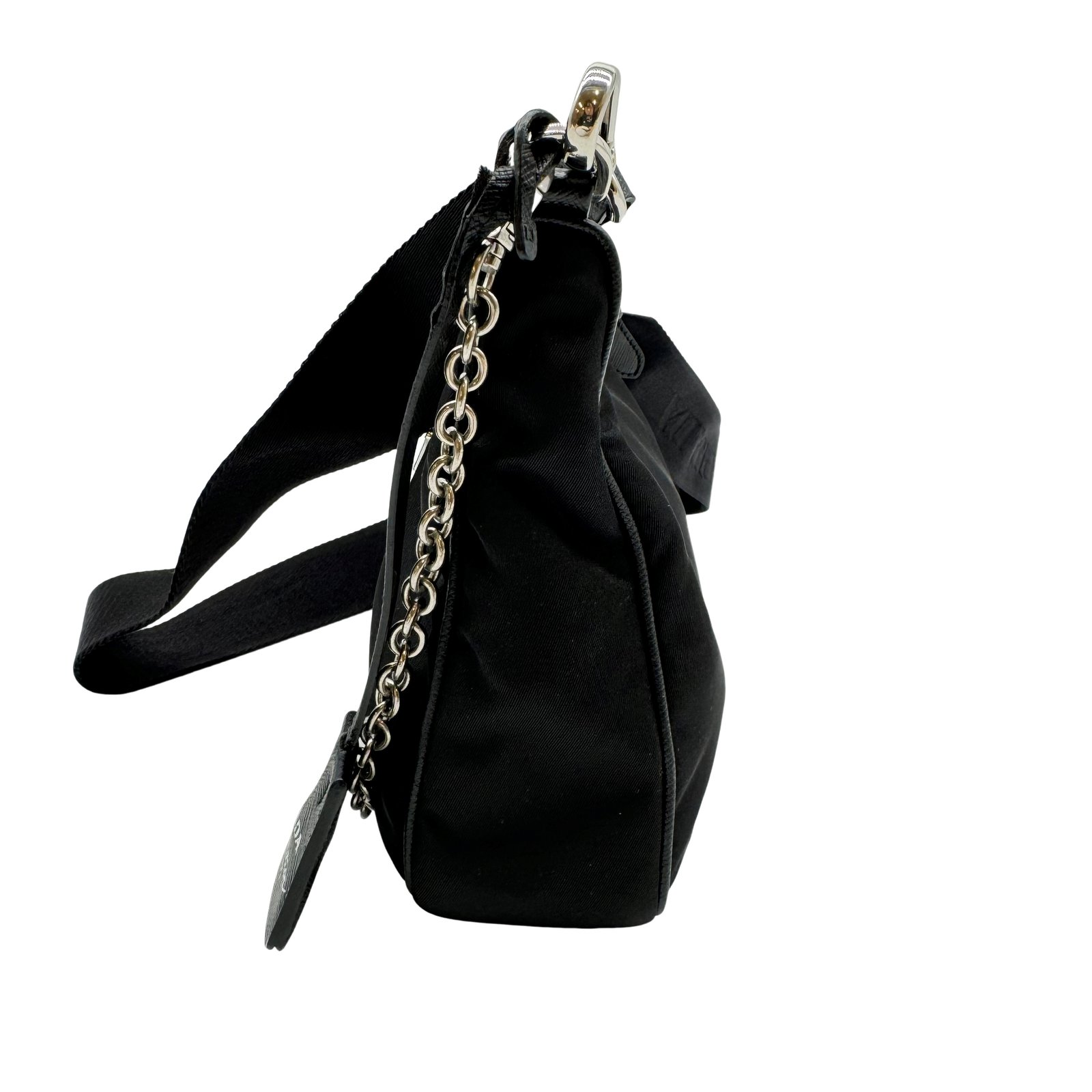 Authentic PRADA RE-Edition 2005 Shoulder Bag 1BH204 Black Nylon