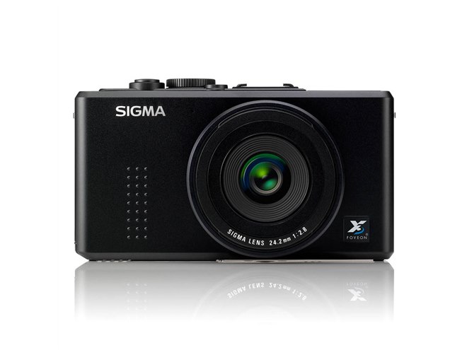 シグマ、デジタルカメラ「DP2」を4月24日発売 - 価格.com