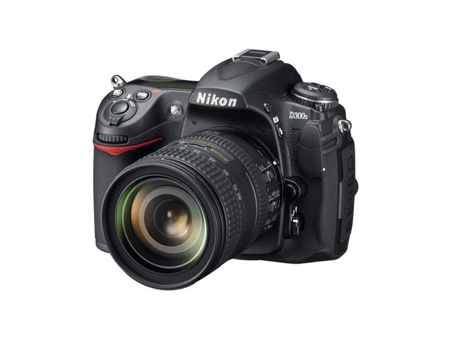 ニコン、デジタル一眼レフカメラ「D300S」を発表 - 価格.com