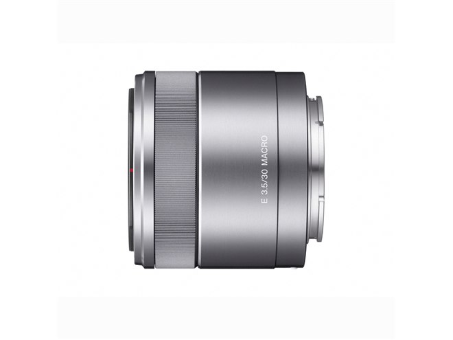 ソニー、世界最軽量のEマウント用等倍マクロレンズ - 価格.com