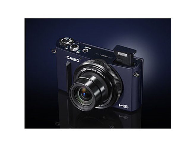 カシオ、2軸ブラケティング機能を搭載した「EX-10」 - 価格.com