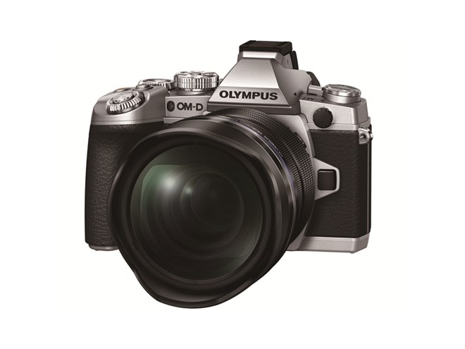 オリンパス、全域F2.8の大口径超広角ズームレンズを6/26発売 - 価格.com