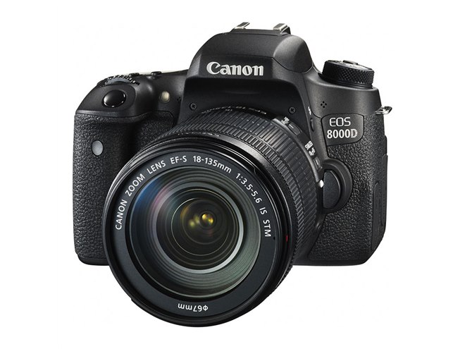 キヤノン、2420万画素のエントリー一眼レフ「Kiss X8i」「8000D