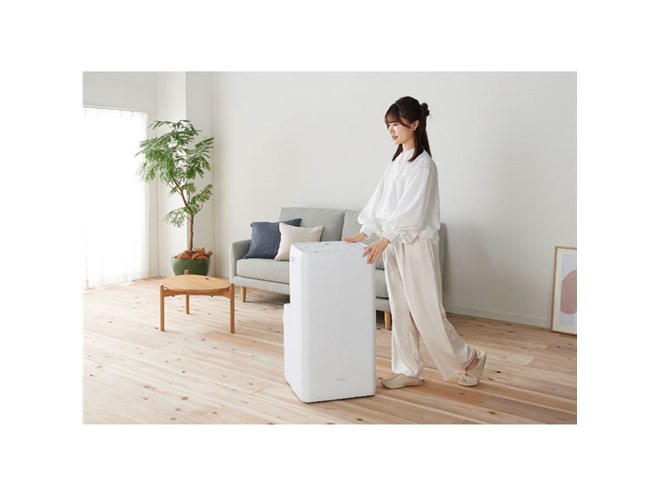 アイリスオーヤマ、取り付け工事不要の「ポータブルクーラー」に新5