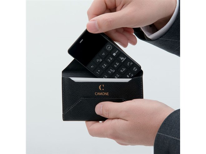 13,800円、厚さ9.5mmのVoLTE対応SIMフリー4Gケータイ「NichePhone-S＋