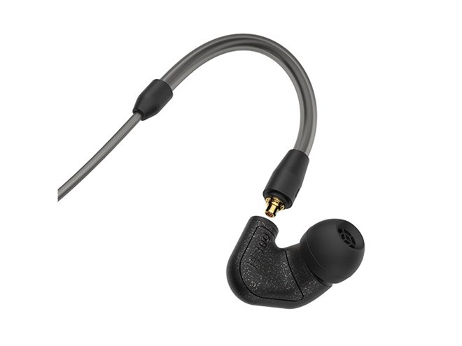 ゼンハイザー、7mm ExtraWideBandドライバー装備の有線イヤホン「IE