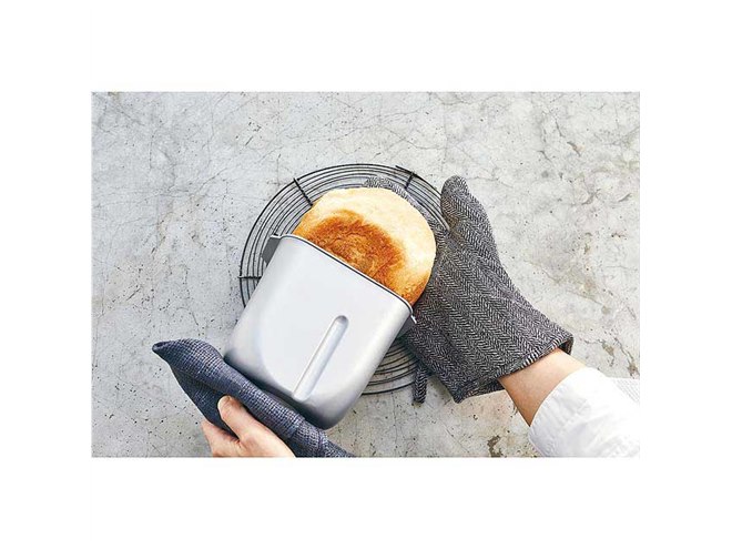 レコルト、19,800円でスマートなデザインの「コンパクトベーカリー RBK