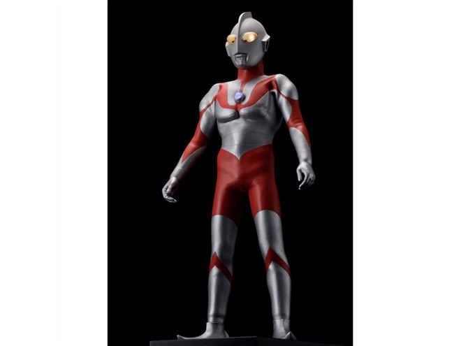 海洋堂、完全新規造形「Character Classics ウルトラマン（Bタイプ