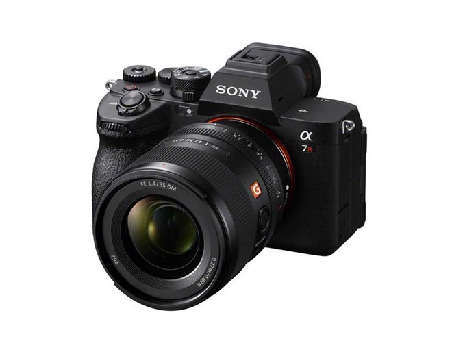 ソニー、フルサイズミラーレスカメラ「α7R V」本日11月1日10時から予約