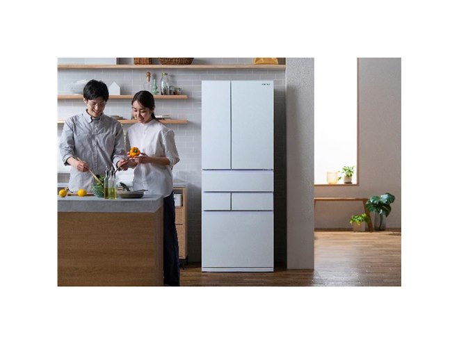 アイリスオーヤマ、大容量171L冷凍室を備えた庫内カメラ付き大型冷蔵庫