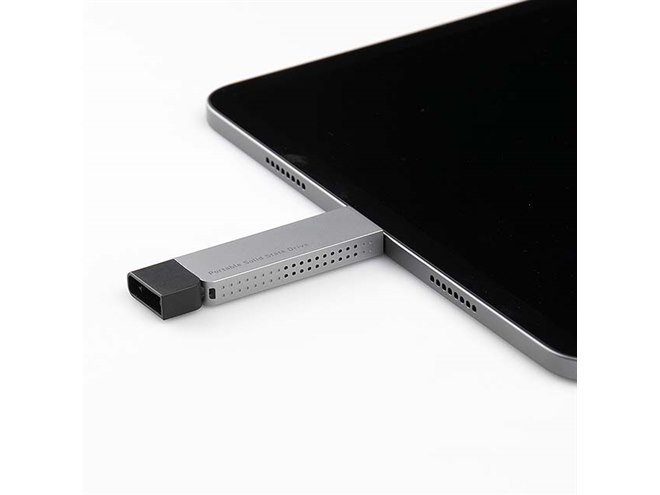 ロジテック、隣のUSBポートに干渉しないスティック型SSD - 価格.com