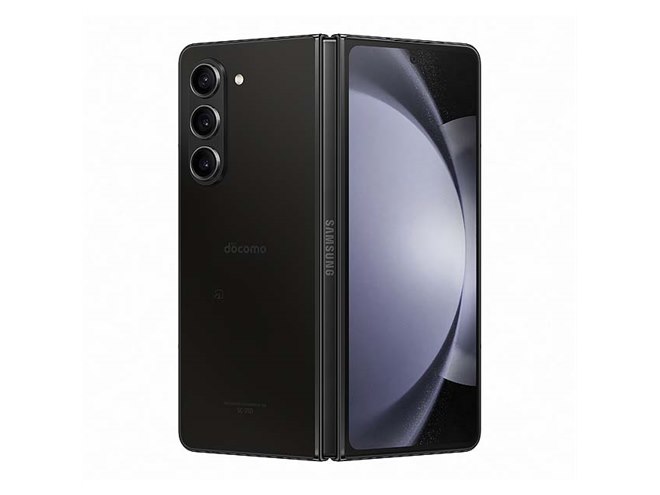 サムスン、横折り型スマホ「Galaxy Z Fold5」を9/1にドコモ/auで発売