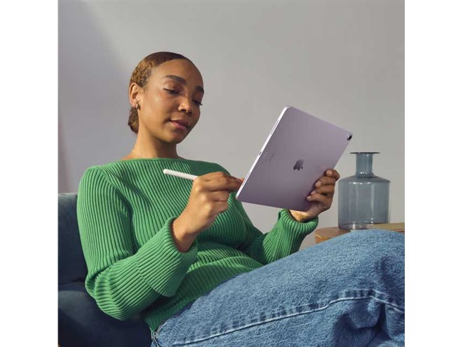 アップル、13型を新たにラインアップした第6世代「iPad Air」を5月15日