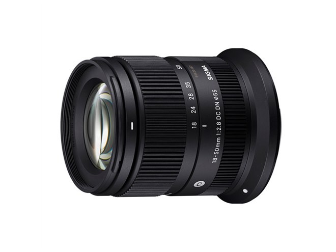 シグマ、「18-50mm F2.8 DC DN」キヤノンRFマウント用の発売日を決定