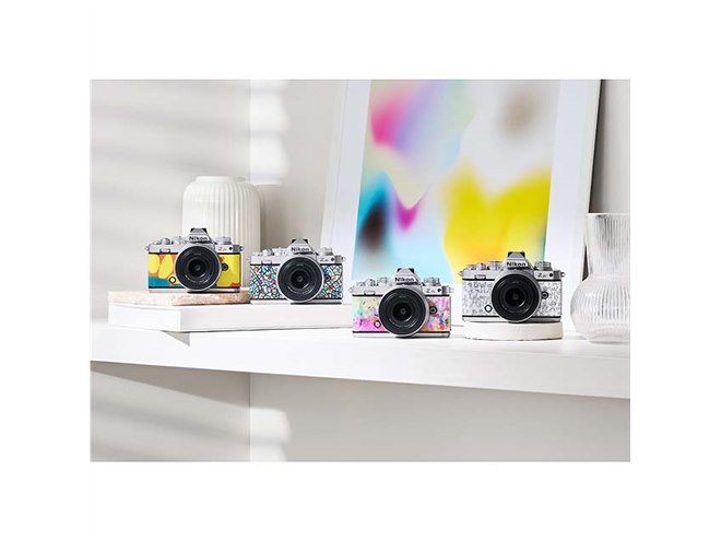 ニコン、ヘラルボニーとコラボした「Z fc」プレミアムエクステリア