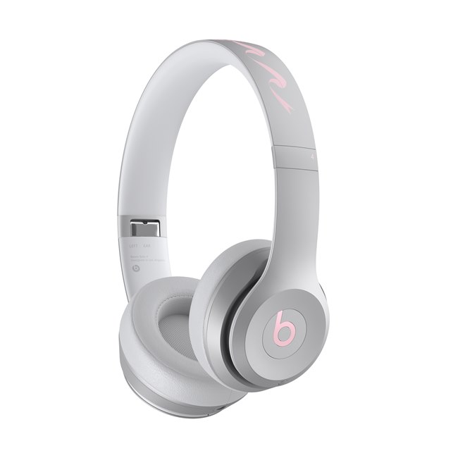 Beats、人気デザイナーとコラボのヘッドホン「Beats Solo 4