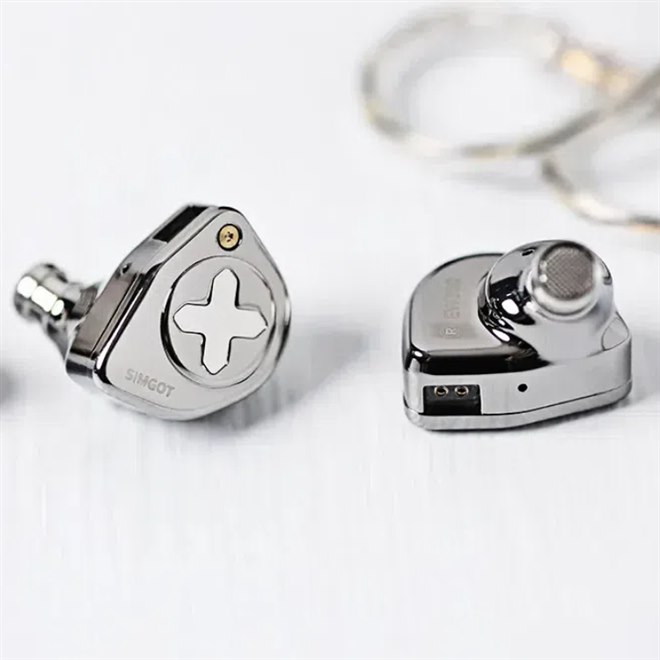 SIMGOT、3種のドライバーを統合した有線イヤホン「EW300」「EW300 DSP