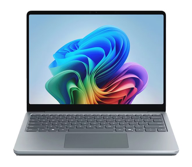 マイクロソフト、6月10日発売の「Surface Laptop」13型モデルの予約