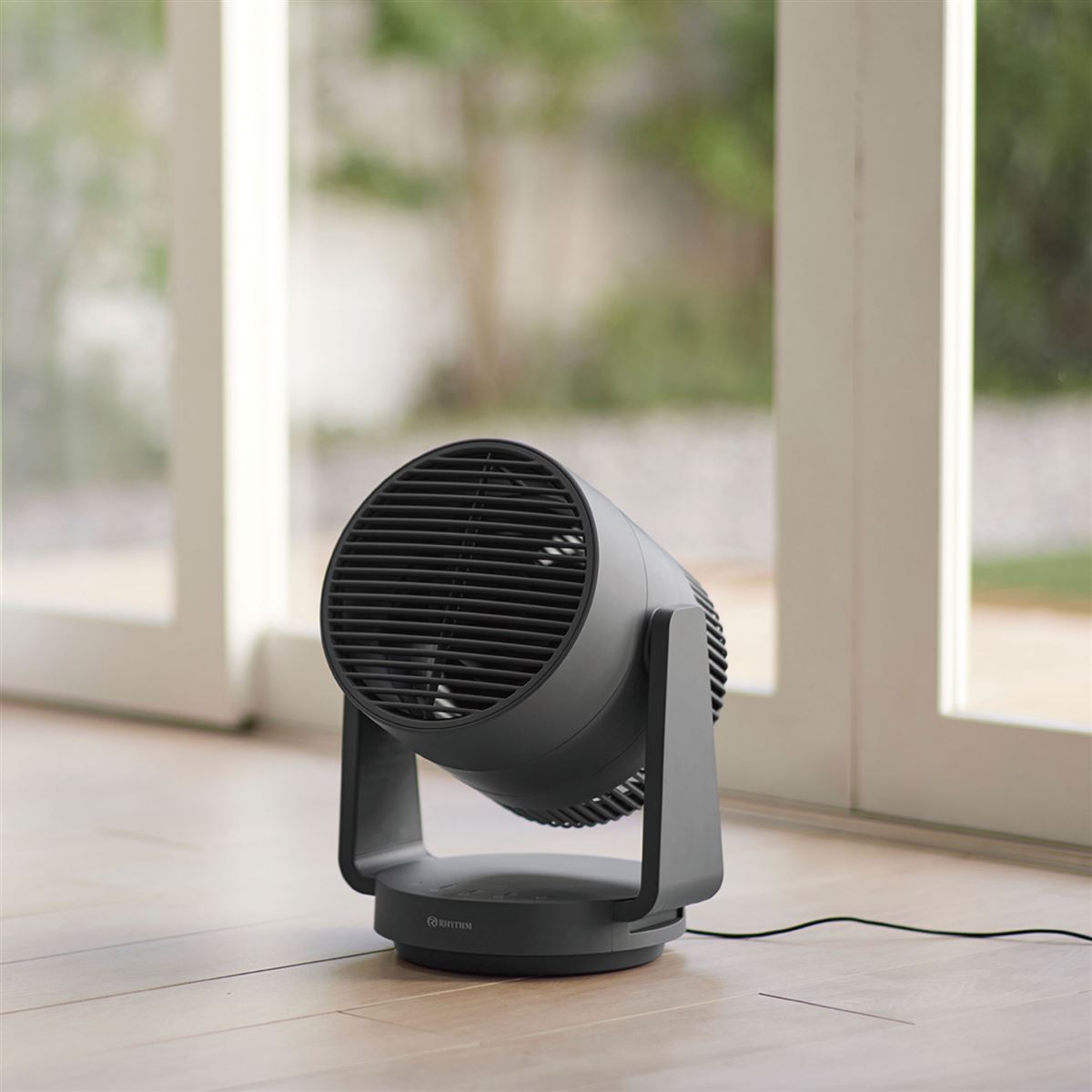 リズム、2重反転ファンサーキュレーター「Silky Wind Circulator」に新