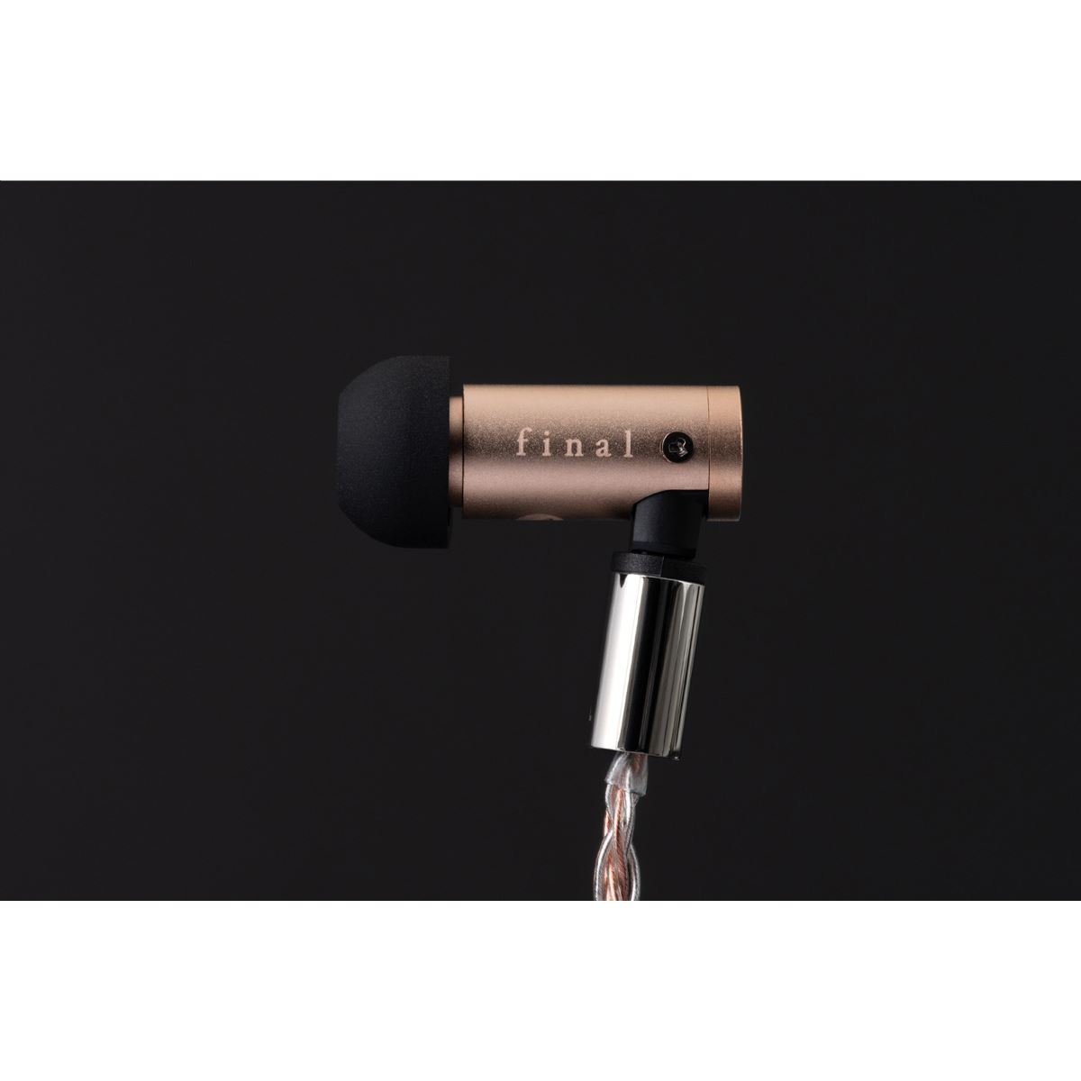 final、クロム銅筐体に水平対向2BAドライバーを搭載した有線イヤホン