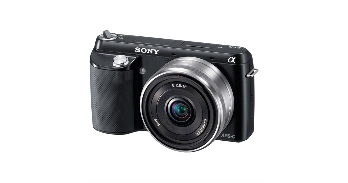 ソニー、180度チルト可動式液晶を採用する「NEX-F3」 - 価格.com