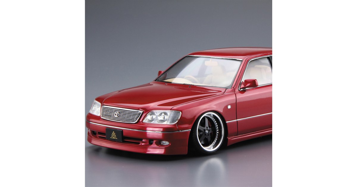 AOSHIMA、「オートクチュール」フルエアロ仕様の「トヨタ・セルシオ」1