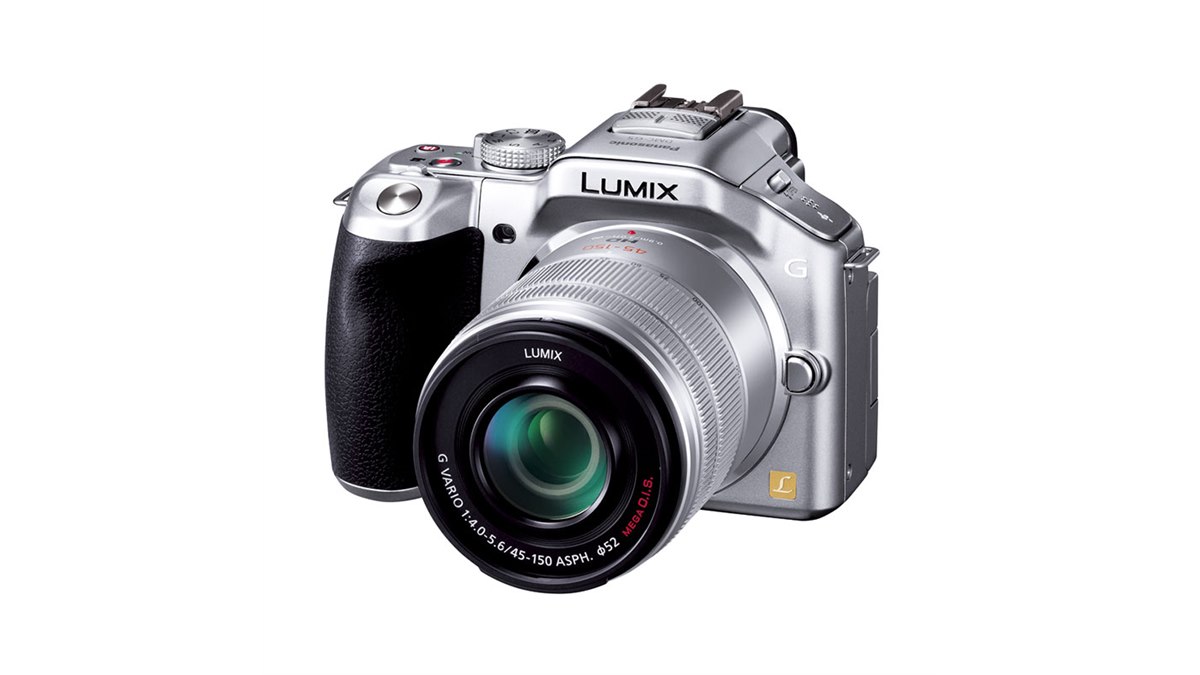 パナソニック、EVFを使う新スタイルAFを搭載した「LUMIX DMC-G5