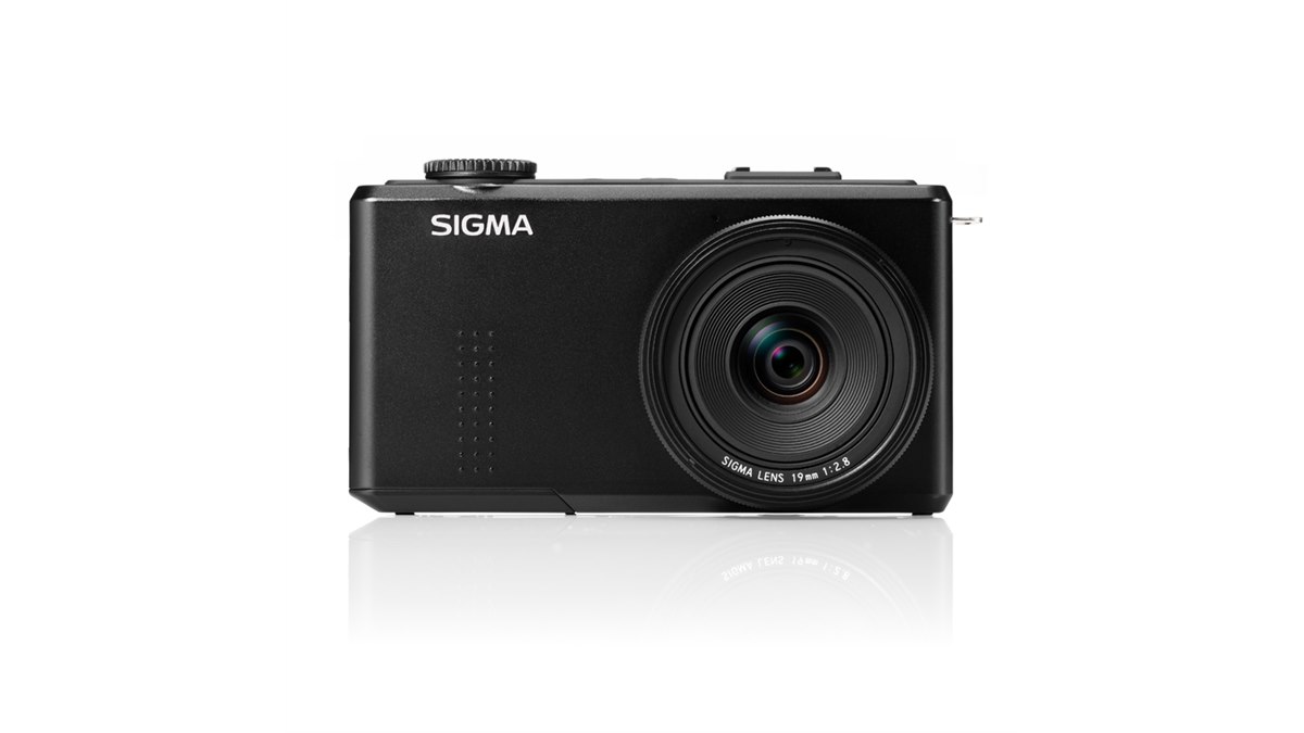 シグマ、「SIGMA DP1 Merrill」を9月14日に発売 - 価格.com