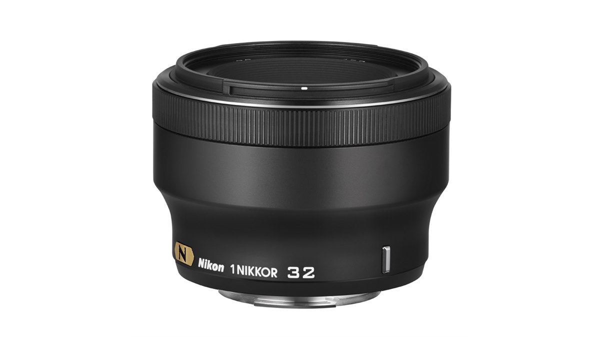 ニコン、初のナノクリレンズ「1 NIKKOR 32mm f/1.2」を6/13発売 - 価格.com