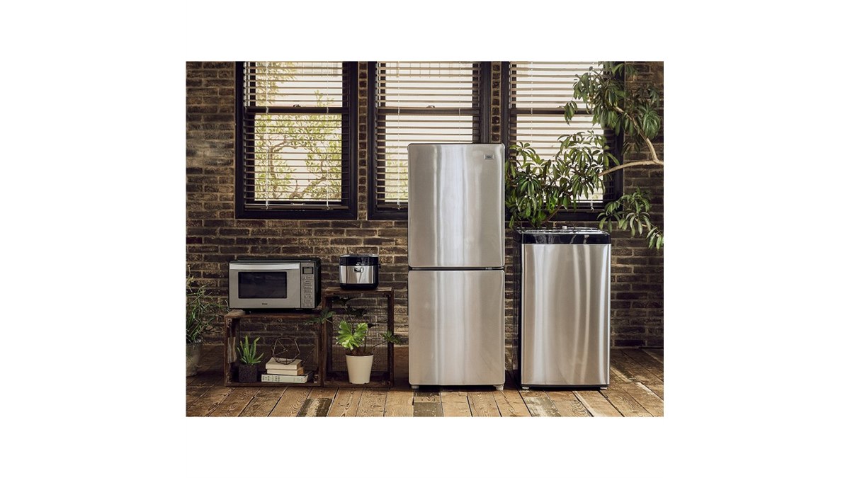 ハイアール、ステンレス調で統一したコンセプト家電「URBAN CAFE