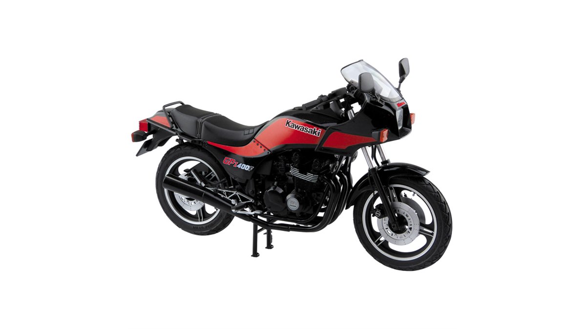 AOSHIMA、ゴム製タイヤを採用した「1/12 カワサキ ZX400A2 GPz400F '84