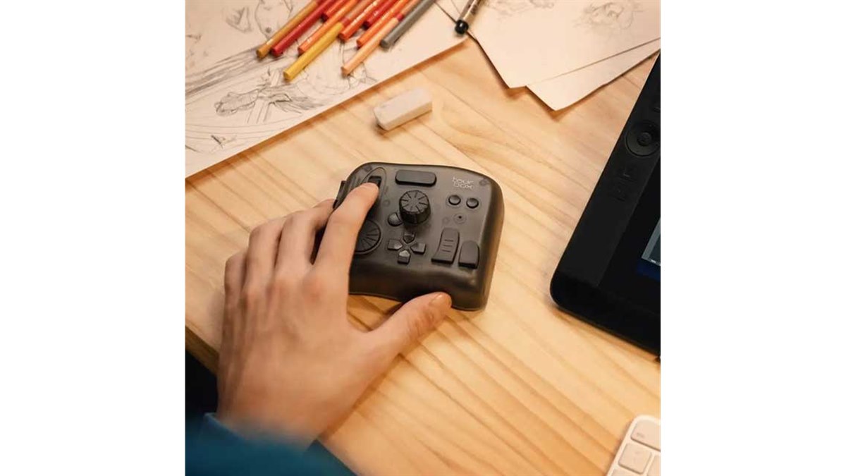 クリエイティブ用の左手デバイスにBluetoothモデル、「TourBox Elite