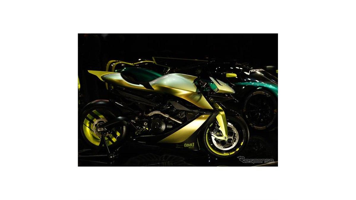 アストンマーティン初の二輪車、サーキット専用モデルが登場…EICMA