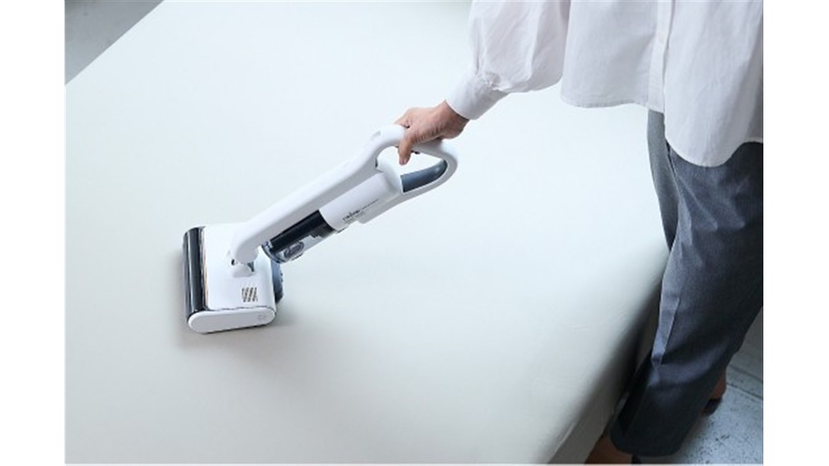 レイコップ、温風機能を搭載した最上位布団クリーナー「レイコップ