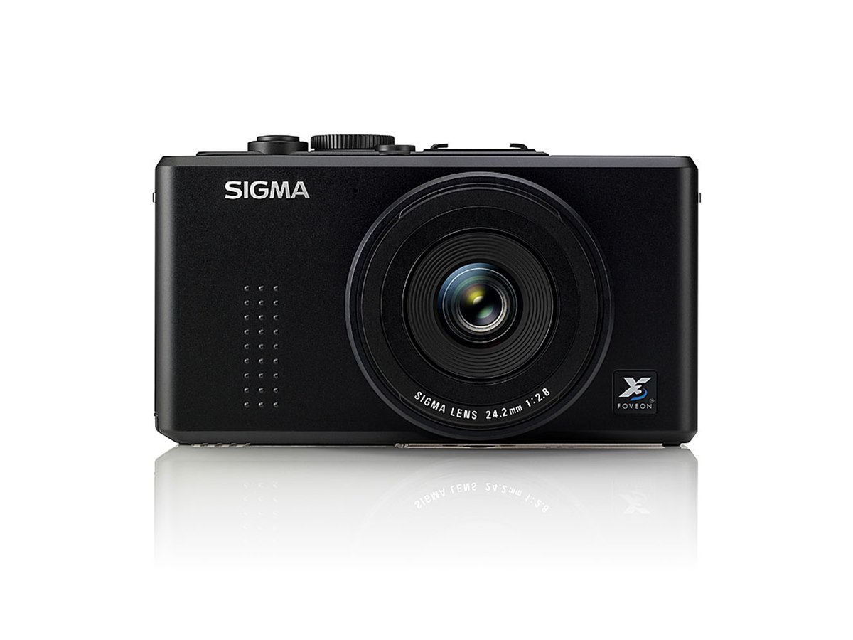 シグマ、高感度やAFスピードが向上した「DP2x」 - 価格.com