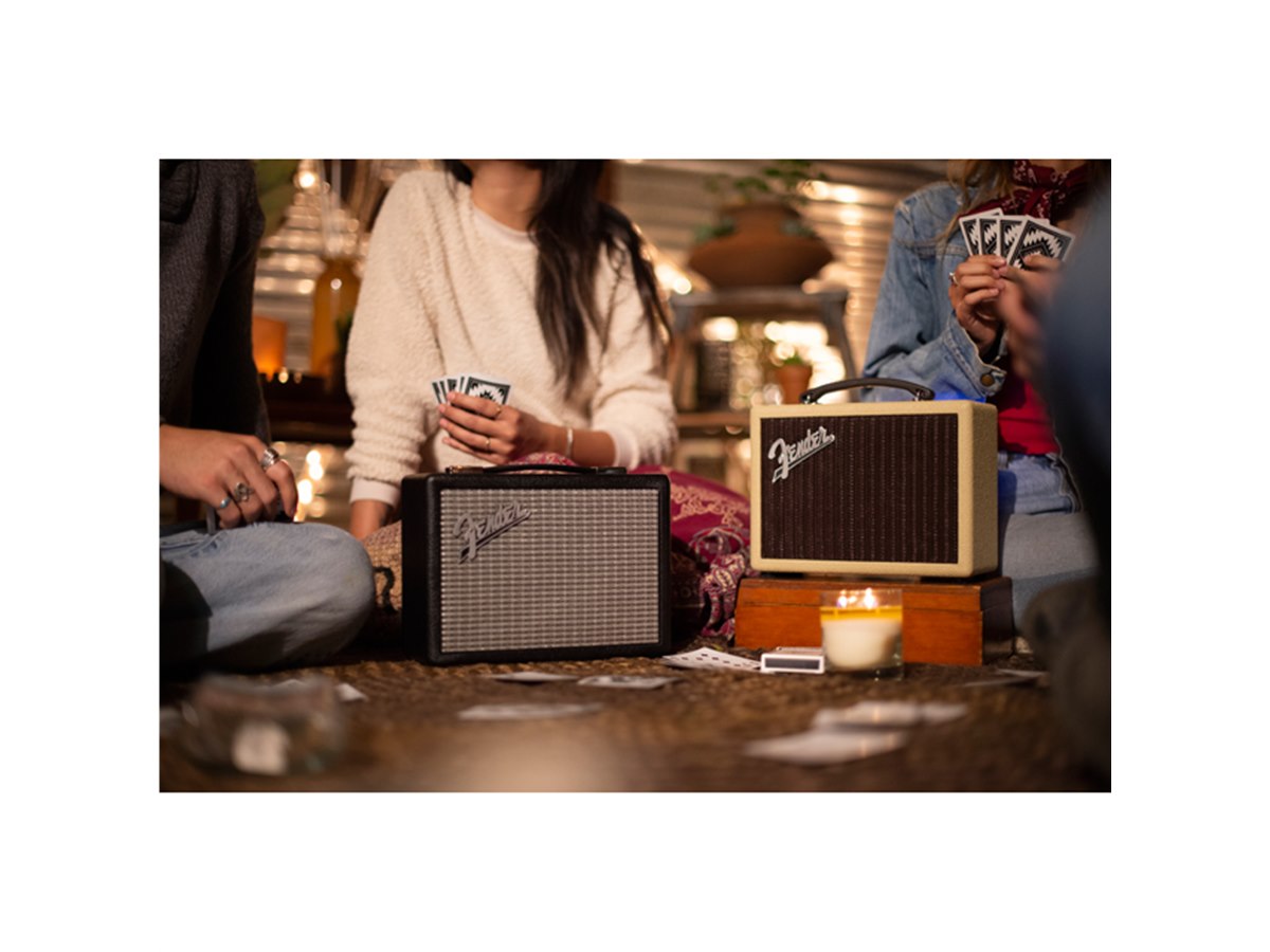 フェンダー、定番アンプデザインをフィーチャーしたBluetooth