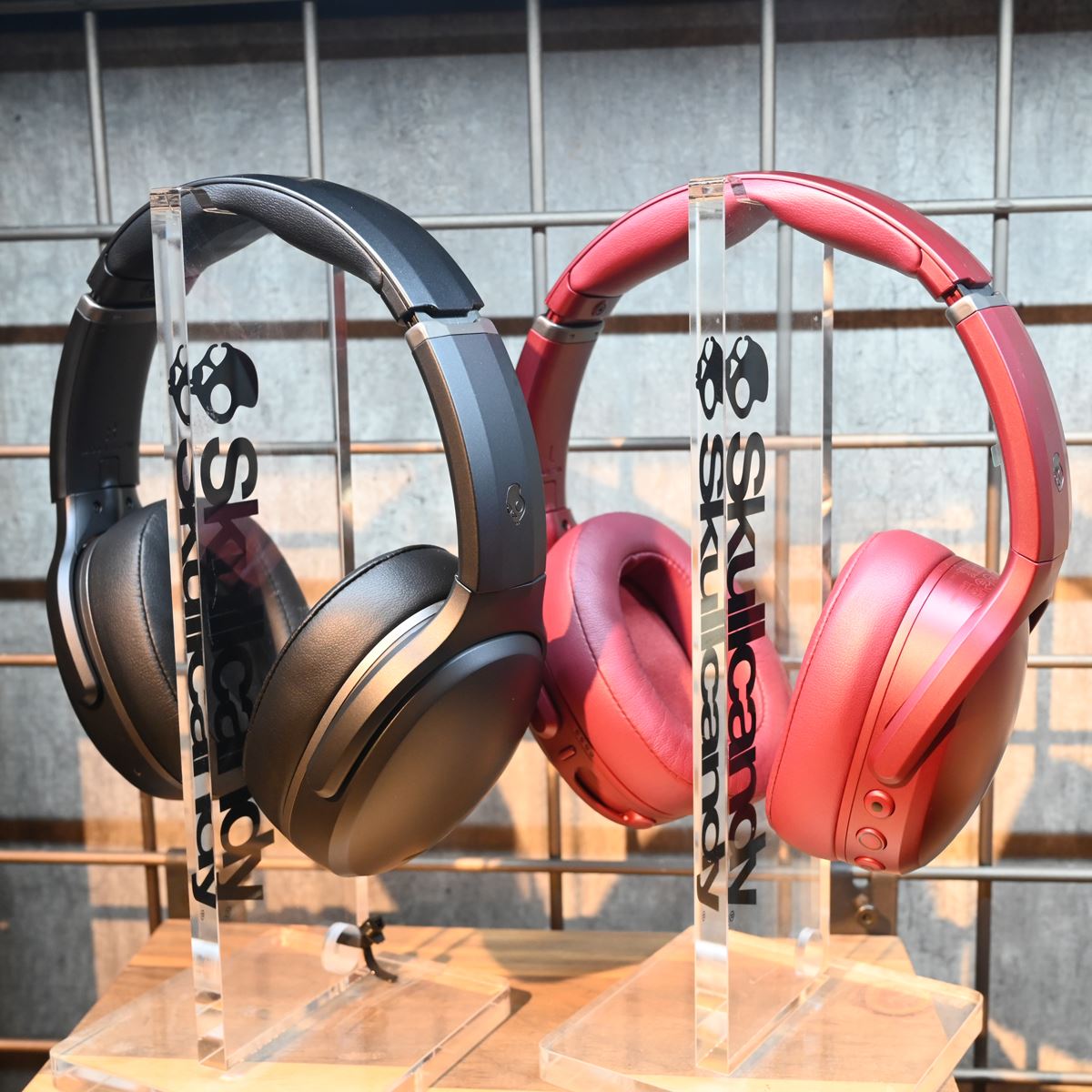 震える+ノイキャンで圧倒的没入感！ Skullcandy Crusherシリーズ最新作