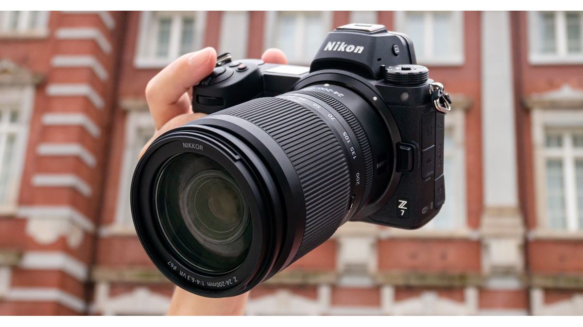 ニコンの新しい高倍率ズームレンズ「NIKKOR Z 24-200mm f/4-6.3 VR」で