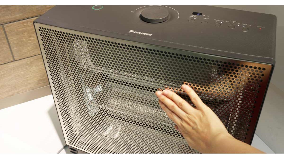 速暖＆安全性の高い輻射式のスポット暖房！ 遠赤外線と温風で暖める