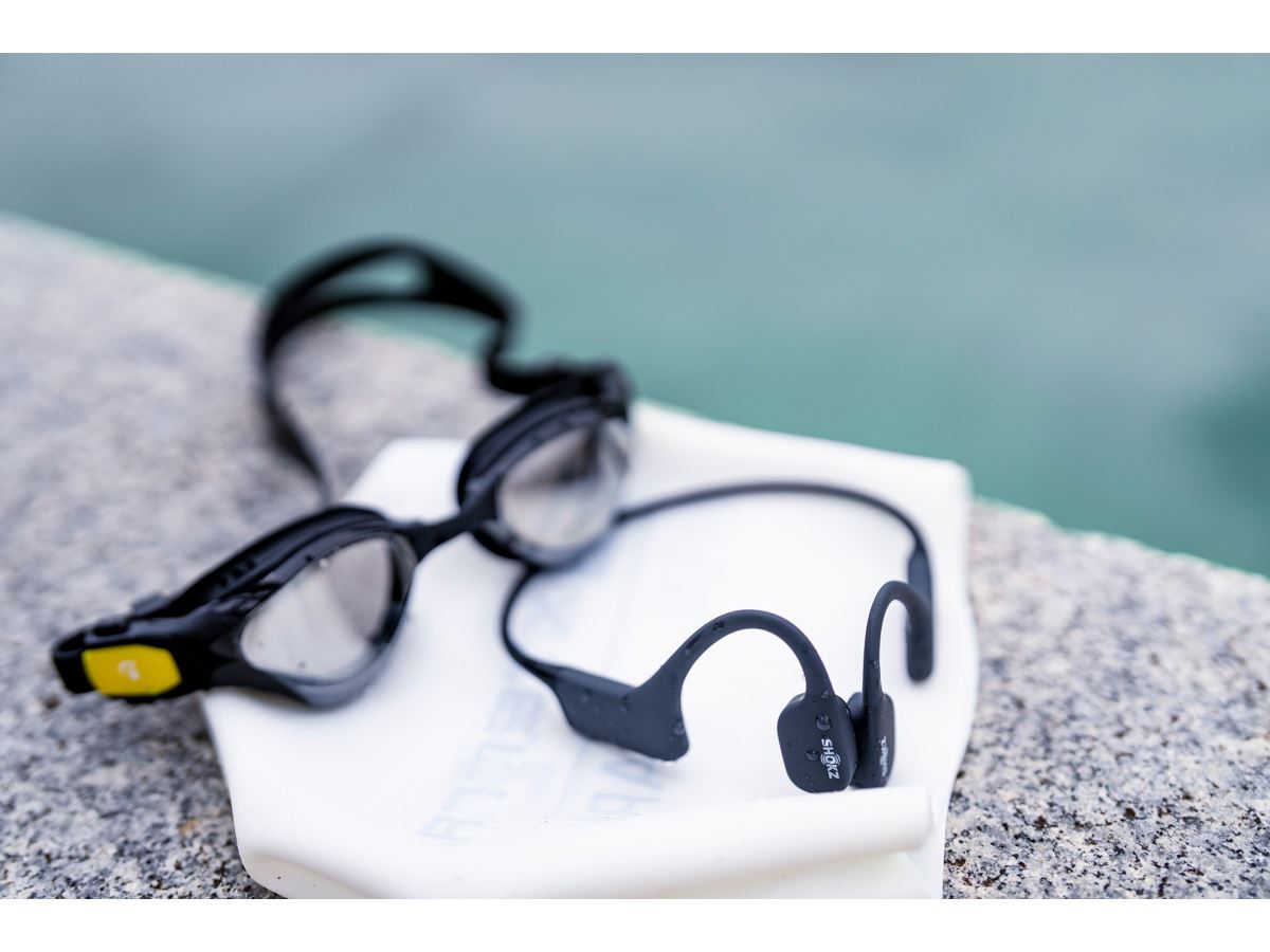 水泳中にも使える骨伝導イヤホン、Shokz「OpenSwim」の使い勝手がいい