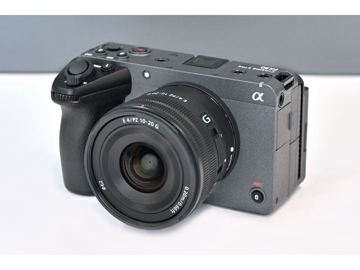 軽量コンパクトで必要十分な機能、ソニー「FX30」は「シネマカメラ入門