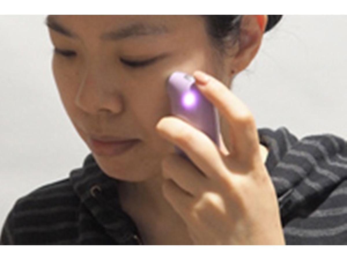 tria スキン エイジング アイケアレーザー 動作確認済 目のくま