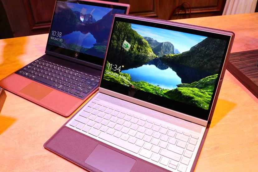 日本HP、ありそうでなかった“革パソコン”「HP Spectre Folio 13