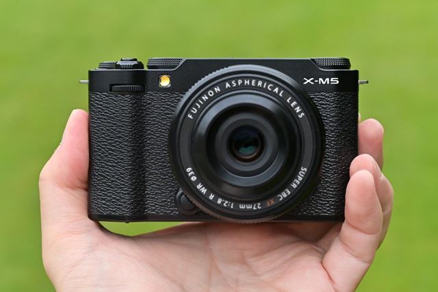 富士フイルム FUJIFILM X-M5 XC15-45mmレンズキット [ブラック] 価格